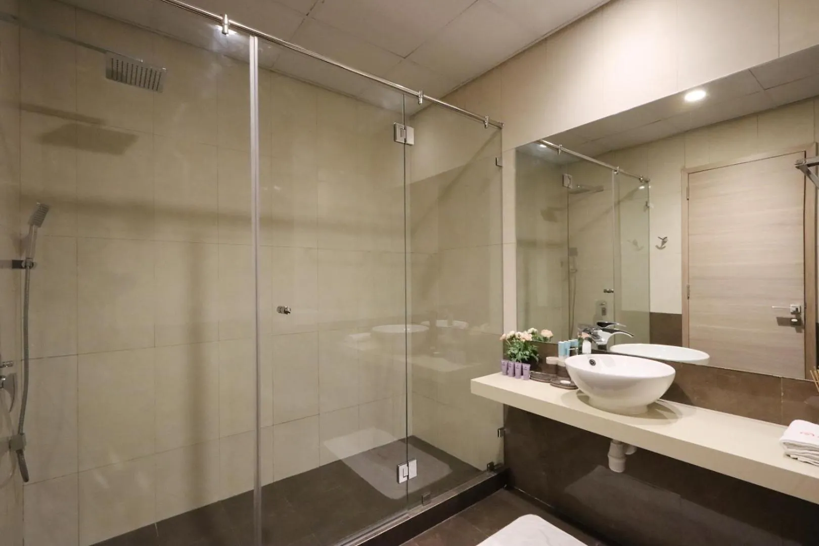 2B With City Skyline Views, Near Metro Station Dubai Apartment